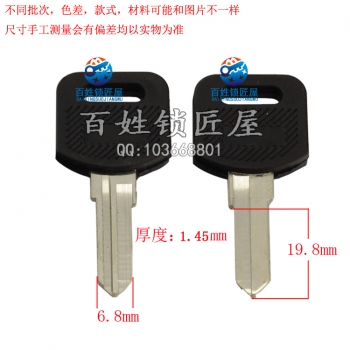A106 胶2号老板桌右胚